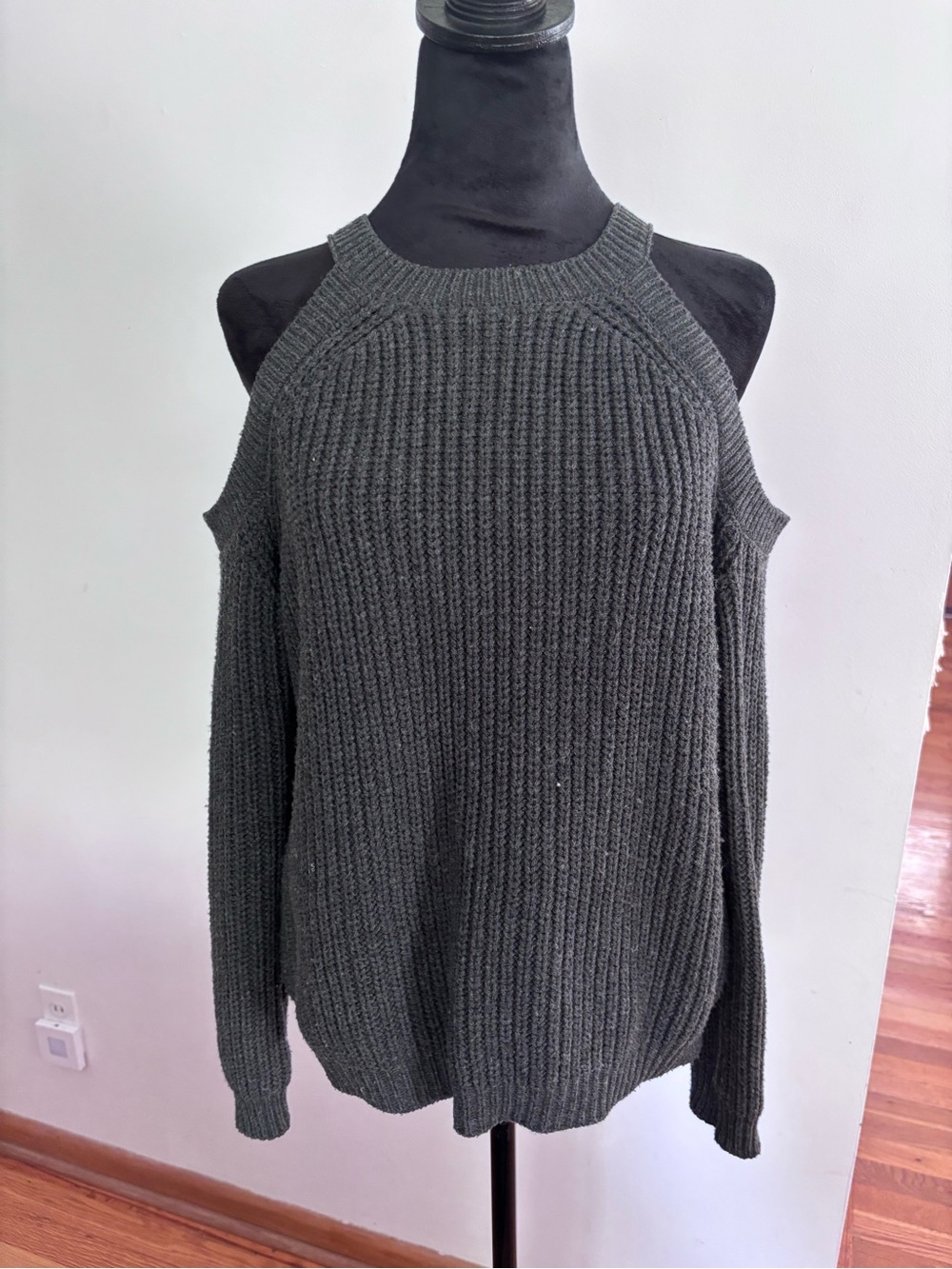 Active USA Charcoal Cold-Shoulder Ribbed Sweater